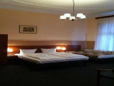 Szálloda Rheingold 3*