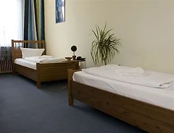 Rheingold 3* Berlín